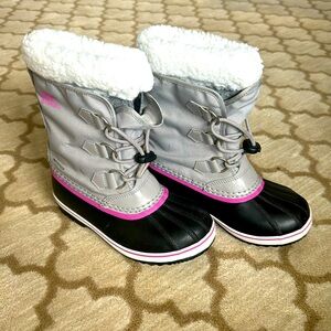 Little kids Sorel waterproof boots